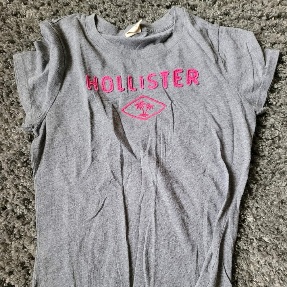 Hollister tees